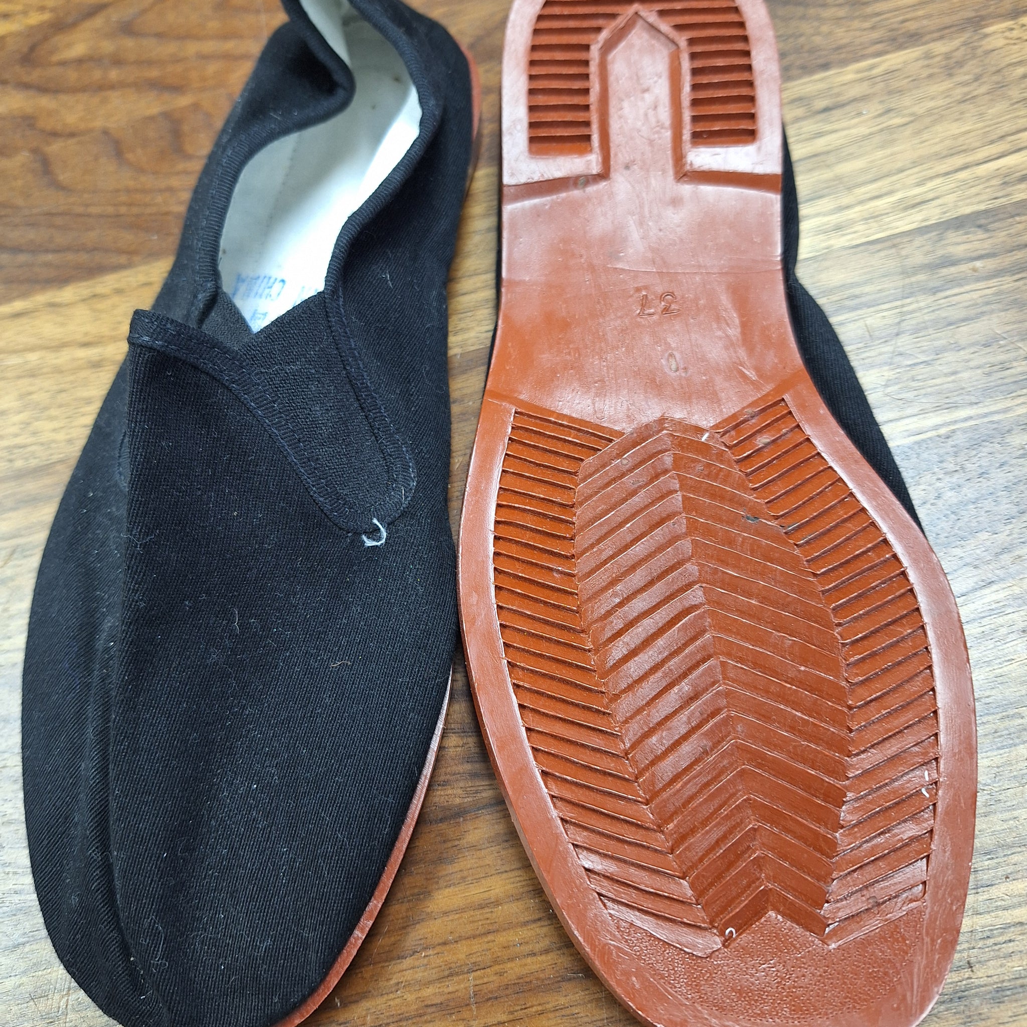 Soulier de Kung Fu, semelle PLASTIQUE HOMME