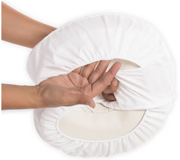 Protection anti-virus 100% polyester pour table et  coussin d'appui-tête.