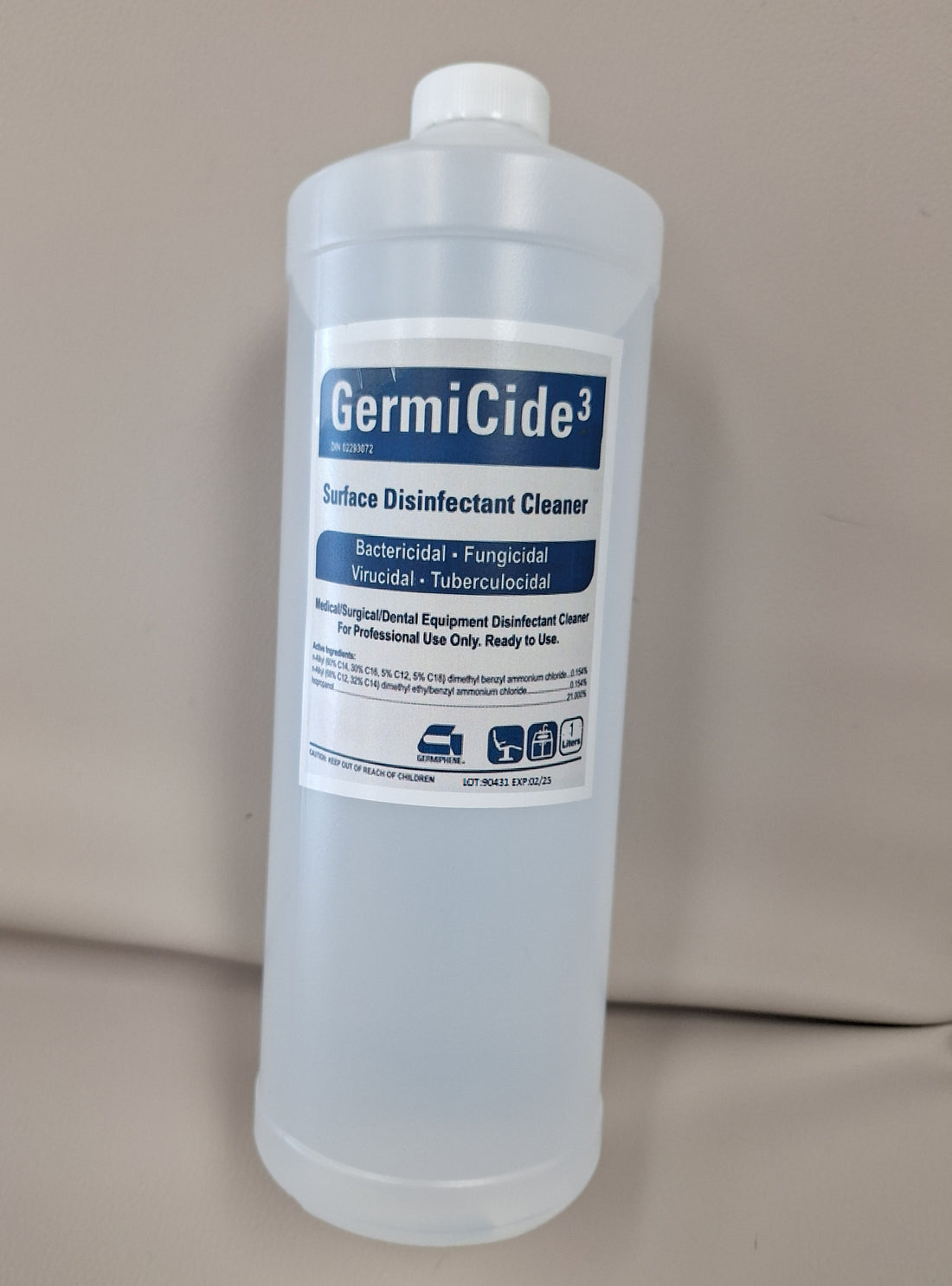 Désinfectant/nettoyant multisurface GamaCide3 - 4 L